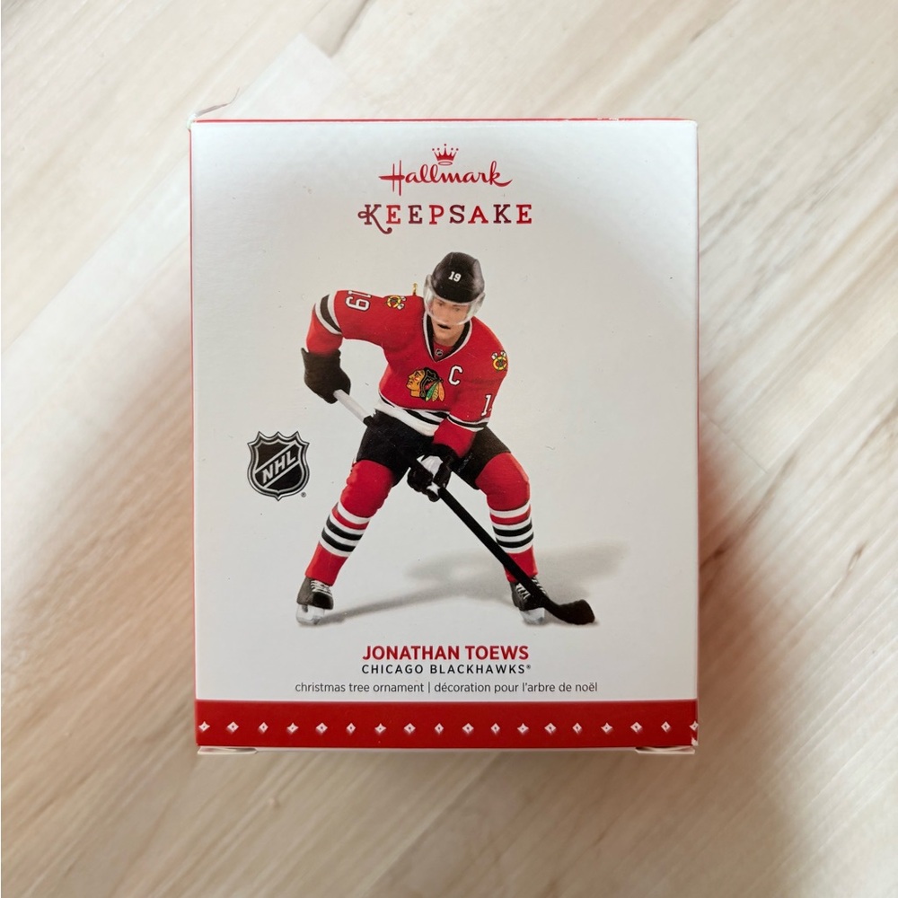 Jonathan Toews Christmas Ornament